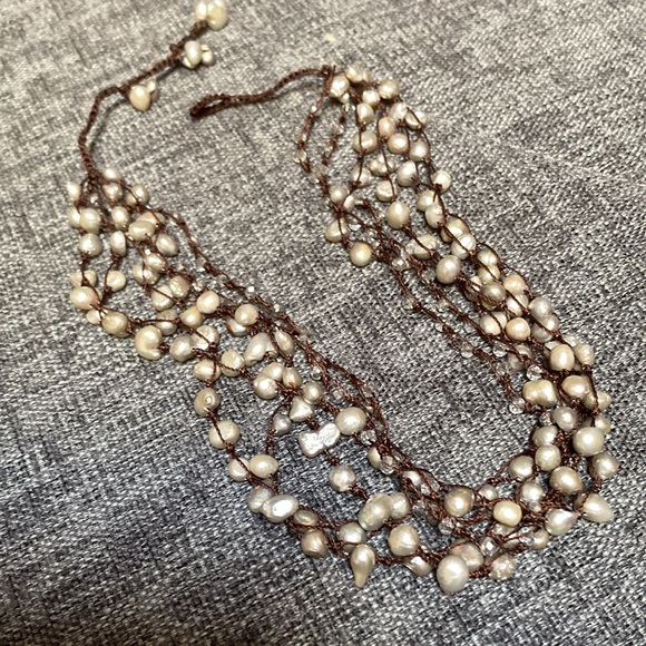 Pearl Necklace - Picture 2 of 5